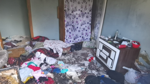 İnegöl'de yangın: İki kişi hastaneye kaldırıldı