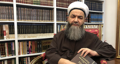 Cübbeli Ahmet Bursa'da sosyalistleri hedef aldı