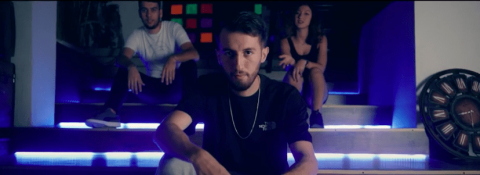 Burak Demirci - Domino şarkı sözü