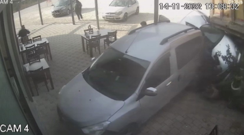 Bursa'da freni boşalan hafriyat kamyonu kaza yaptı