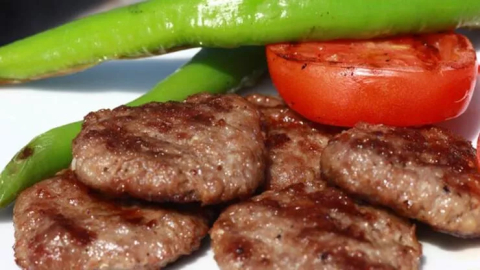 Lokanta usülü köfte