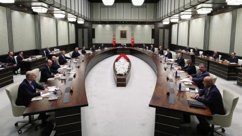 Yılın son kabinesi bugün toplanıyor: Gündemde EYT var