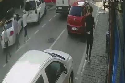 Bursa'da gaz ve freni karıştıran sürücü 3 kişiye çarptı