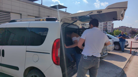 Bursa'daki kiracı ve işyeri sahibi kavgasında 2 kişi tutuklandı, 1 kişi sınır dışı edildi