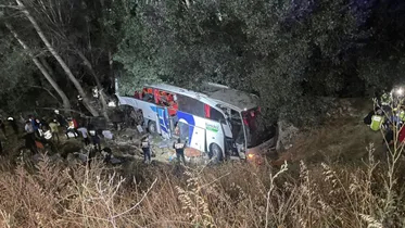 Yolcu otobüsü kaza yaptı: 12 ölü