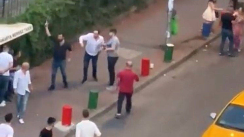 Ankara'da kadınlara saldıran üç emniyet personeli tutuklandı