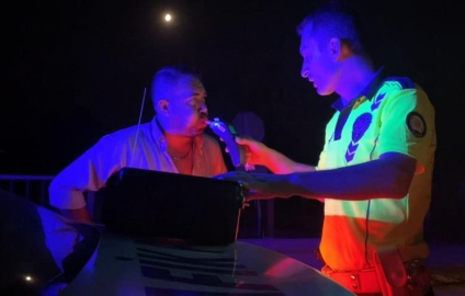 Bursa'da alkollü sürücü, alkolden ceza yemek istemedi