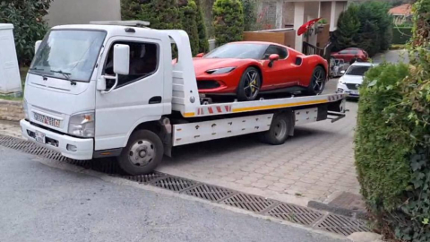 Dilan Polat ve Engin Polat'ın lüks araçları emniyete götürüldü