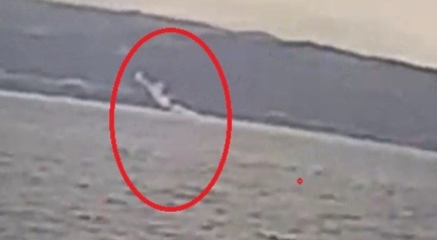 Bursa'da deprem anında denizin ortasından duman çıkmış