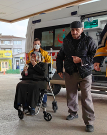 Bursa'da hayvanlar için kullanılan kremi süren yaşlı çift hastanelik oldu