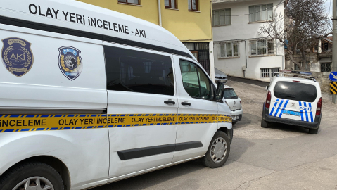 Bursa'da 15 yaşındaki çocuk, annesinin evli olduğu erkeği bıçakladı
