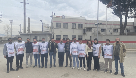 Sol Parti'den grevdeki Durak Tekstil işçilerine dayanışma ziyareti