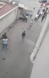 Bursa'da iki grubun kavgası mahalleyi savaş alanına çevirdi