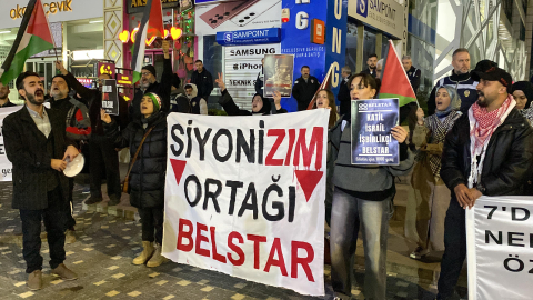 Filistin İçin Bin Genç’ten Bursa’da Belstar önünde protesto