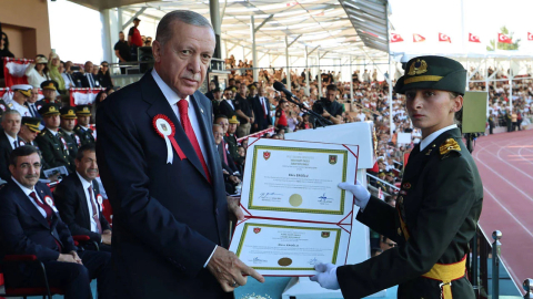 SOL Parti'den 'teğmenler' açıklaması: "Teğmen Eroğlu hukuksuz biçimde ihraç edilmeye çalışılıyor"