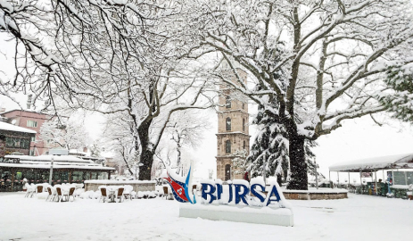 Bursa'ya kar geliyor