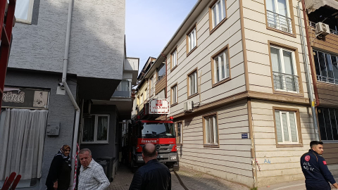 İnegöl'de çatı katında korkutan yangın