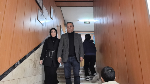 15 yıl sonra aynı okulda: Bursa'da ilkokul öğretmeni ile aynı okulda mesai arkadaşı oldu