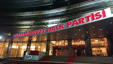 CHP'de önseçim için kritik karar: MYK'ye yetki verildi