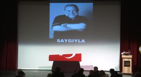 Usta oyuncu Gümüşkaya son yolculuğuna uğurlandı