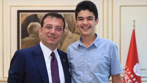 "Her şey çok güzel olacak" sloganının mimarı genç gözaltına alındı