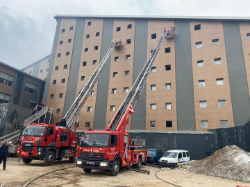 Uludağ'da otel yangını: 2 kişi hayatını kaybetti