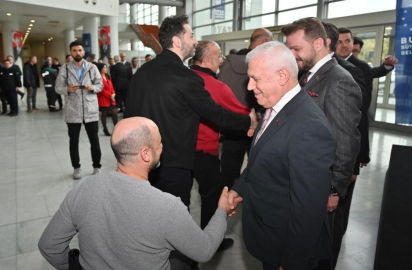 Başkan Mustafa Bozbey, Büyükşehir ailesiyle bayramlaştı