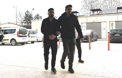 Bursa'da ekmek isteyen müşterisini vuran fırıncı tutuklandı