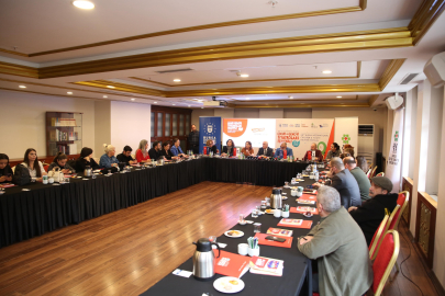 Bursa'da tiyatro şöleni