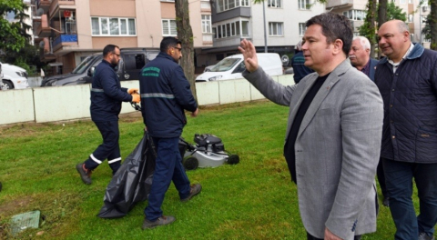 Osmangazi Belediye Başkanı Erkan Aydın'dan 1 Mayıs'ta çalışanlara ziyaret