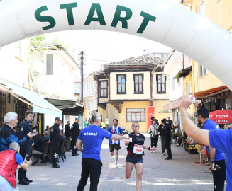 Uluslararası Osmangazi Tarihi Kent Koşusu coşkusu yaşandı