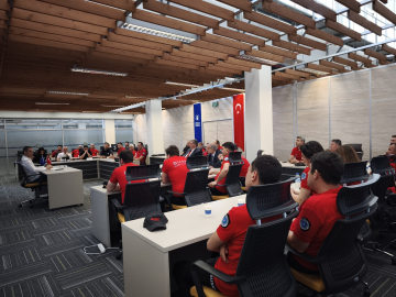 BUSKİ ve BURULAŞ arama kurtarma ekipleriyle AKOM’da istişare toplantısı