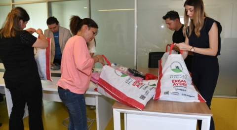 Osmangazi Belediyesi'nden ihtiyaç sahibi çocuklara bayramlık