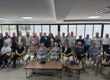 Nilüfer'de huzurevi sakinlerine bayram ziyareti