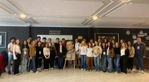 Nilüfer Gençlik Korosu'na "Müzikalite, Müzikal Dinamikler Başarı" ödülü