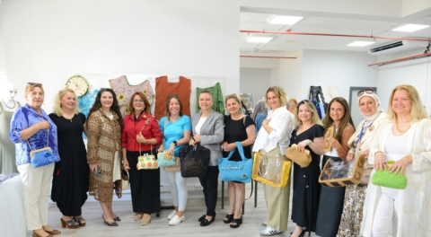 Nilüfer Sürekli Eğitim Merkezi'nde eğitim alan kadınların el becerileri beğeni topladı