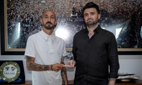 Bursaspor'da Ahmet İlhan Özek ile yollar ayrıldı