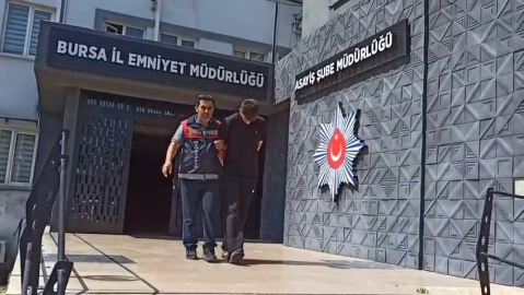 Bursa'da 75 bin liralık vurgun: Televizyonu kucaklayarak çaldı, yakayı ele verdi