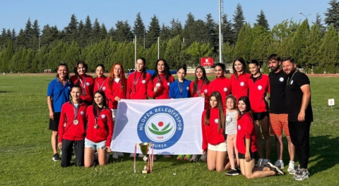 Nilüfer Belediyespor Atletizm Takımı Süper Lig'e yükselme hakkı kazandı