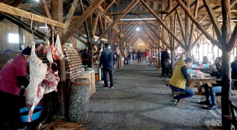 Bursa'daki tarihi hayvan pazarında şap hastalığı görüldü!