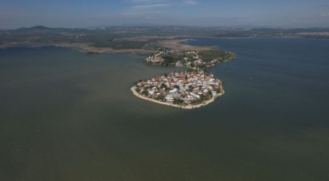Bursa Büyükşehir Uluabat Gölü'nde sıfır kirlilik yolculuğunu başlatıyor