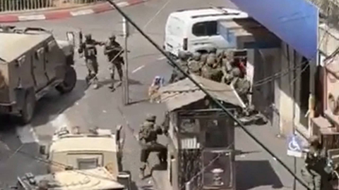 İsrail Ordusu, Ramallah’a girdi: 58 yaralı, çok sayıda kişi gözaltında