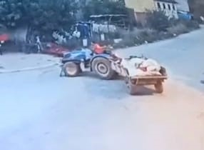 Bursa’da babasının kullandığı traktörün altında kalmıştı: 2 yaşındaki çocuktan iyi haber