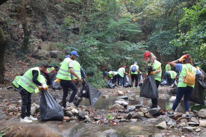 Bursa'da temizlik harekatı sürüyor
