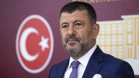 CHP'li vekillerden Bayrampaşa Belediyesi'ne yapılan operasyona tepki