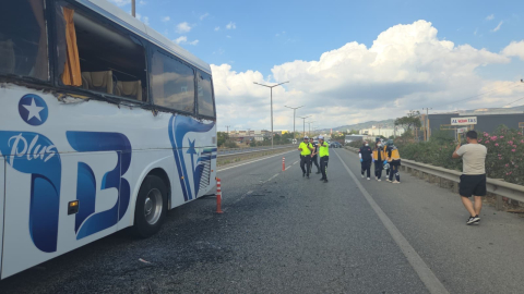 Yalova-Bursa yolunda kaza: Yolcu otobüsü gemi çapası taşıyan tıra çarptı