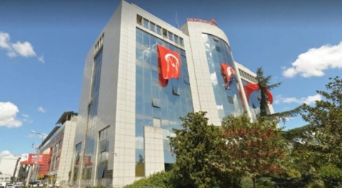 Bayrampaşa Belediyesi'nde CHP'li meclis üyesi istifa etti
