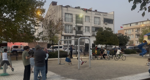 Bursa'da parkta oyun oynayan çocuğa yorgun mermi isabet etti