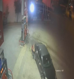 Bursa'da benzinlikte ilginç olay: Otomobil kendiliğinden hareket etti