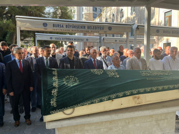 Bursa basınının acı kaybı: Engin Özpınar toprağa verildi